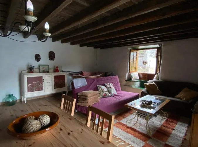 Casa Canaria Tradicional Rosalia * 로스실로스