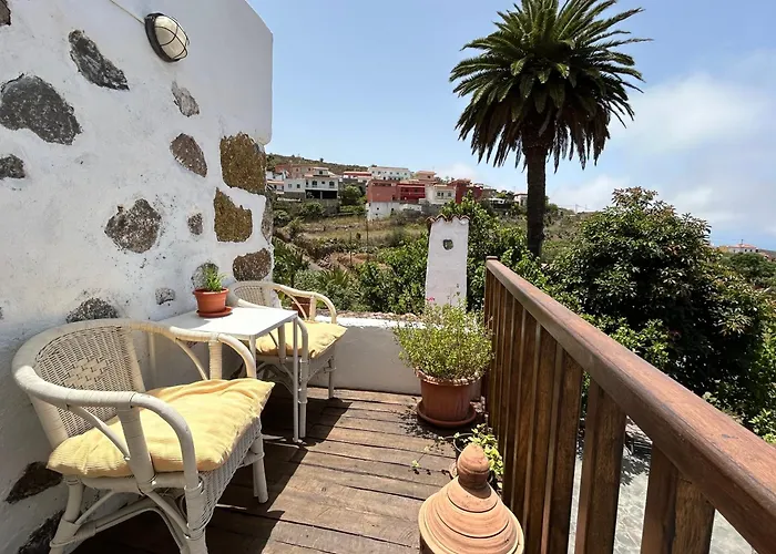 Casa Canaria Tradicional Rosalia * 로스실로스