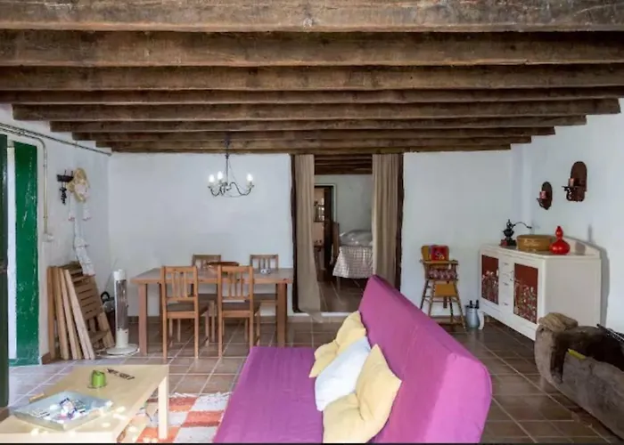 Casa Canaria Tradicional Rosalia 로스실로스